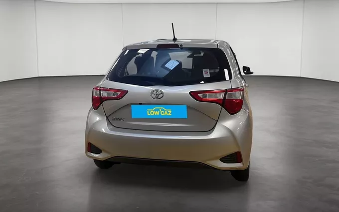 TOYOTA YARIS 110 VVT-i France Connect extérieur arrière 1103881