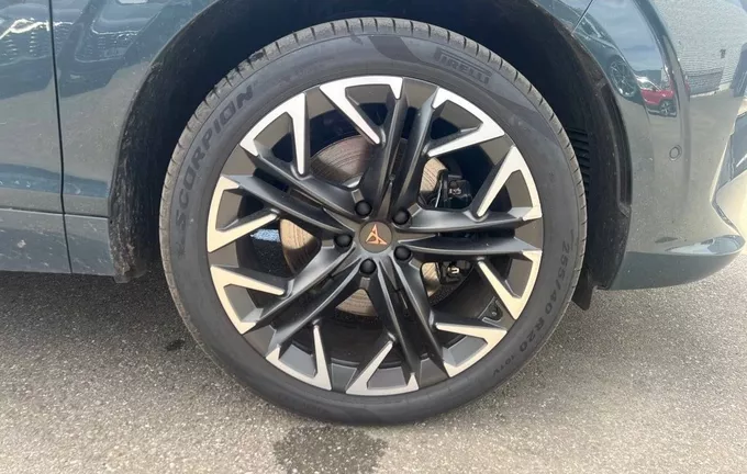 CUPRA TERRAMAR 1.5 eHybrid 272 ch DSG6 VZ extérieur trois quart arrière droit 2128096