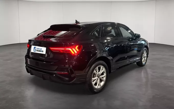 AUDI Q3 Sportback 35 TFSI 150 ch S tronic 7 S line plus extérieur trois quart arrière droit 2132399