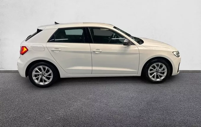 AUDI A1 Sportback 30 TFSI 110 ch S tronic 7 Design extérieur côté droit 2127971
