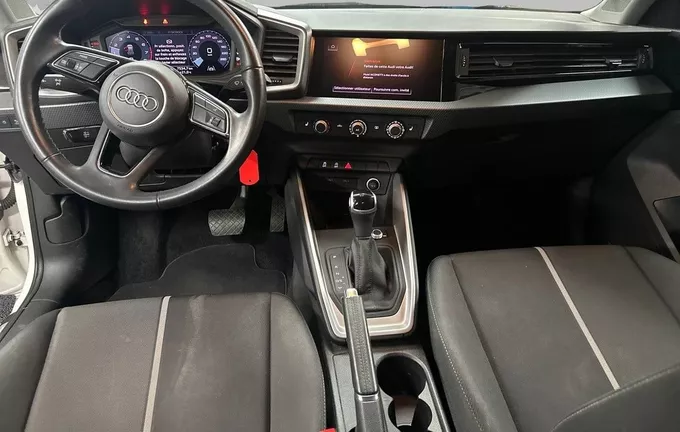 AUDI A1 Sportback 30 TFSI 110 ch S tronic 7 Design photo 18 2127971