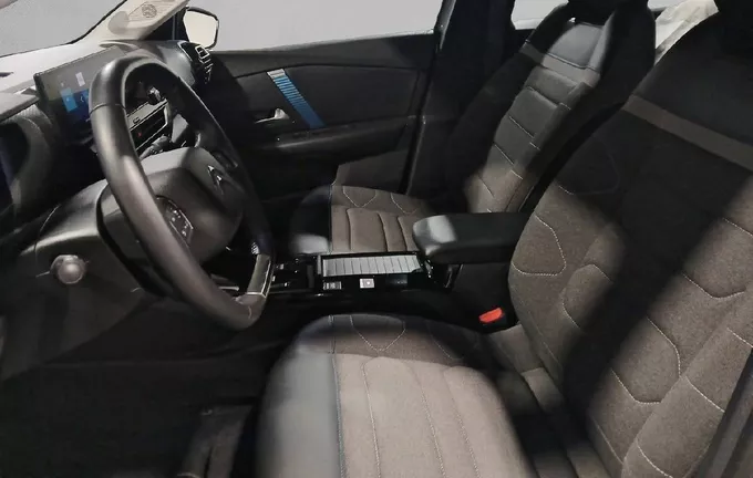 CITROEN C4 e-C4 136 ch Automatique Feel Pack photo 11 944633