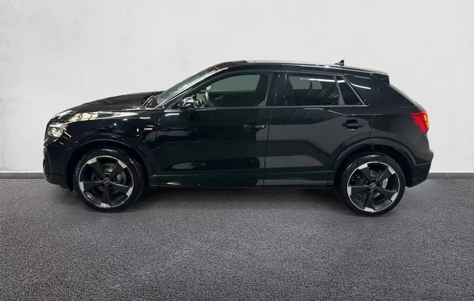 AUDI Q2 35 TFSI 150 S tronic 7 S line Plus extérieur côté gauche 2130923