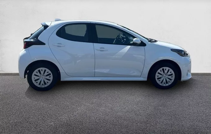 TOYOTA YARIS Hybride 116h Dynamic extérieur côté droit 1103191