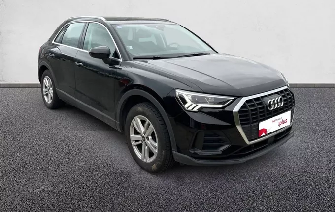 AUDI Q3 35 TFSI 150 ch S tronic 7 Design extérieur trois quart avant droit 2125949