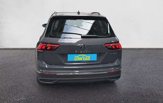 VOLKSWAGEN TIGUAN 1.4 eHybrid 245ch DSG6 Life Plus extérieur arrière 212635