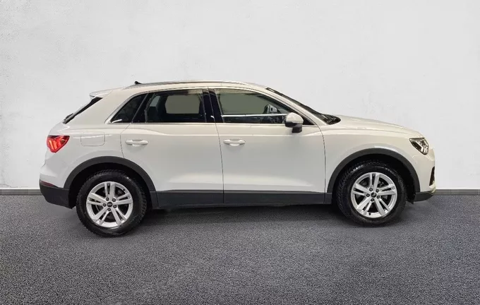 AUDI Q3 Sportback 35 TFSI 150 ch S tronic 7 Business Executive extérieur côté droit 2126329