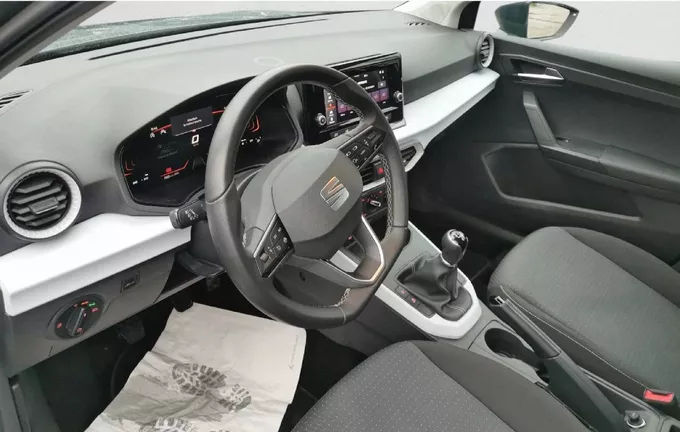 SEAT ARONA 1.0 TSI 95 ch Start/Stop BVM5 Edition photo 13 2125939