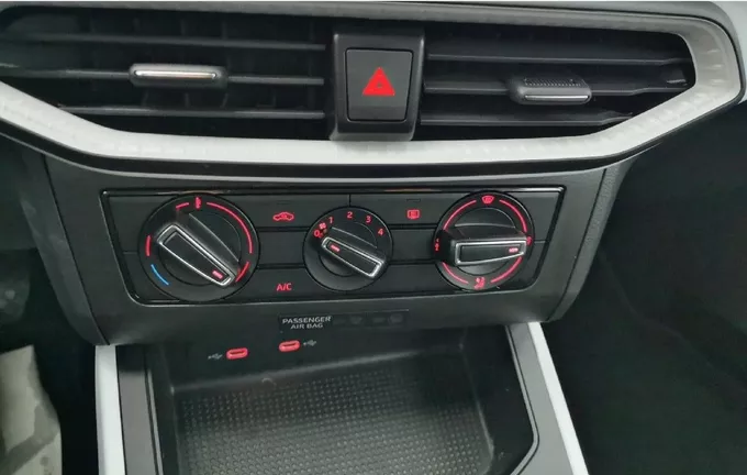 SEAT ARONA 1.0 TSI 95 ch Start/Stop BVM5 Edition photo 20 2125939