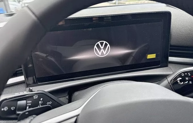 VOLKSWAGEN T-ROC 1.5 eTSI EVO2 Hybrid 116 ch DSG7 Life photo 15 6521
