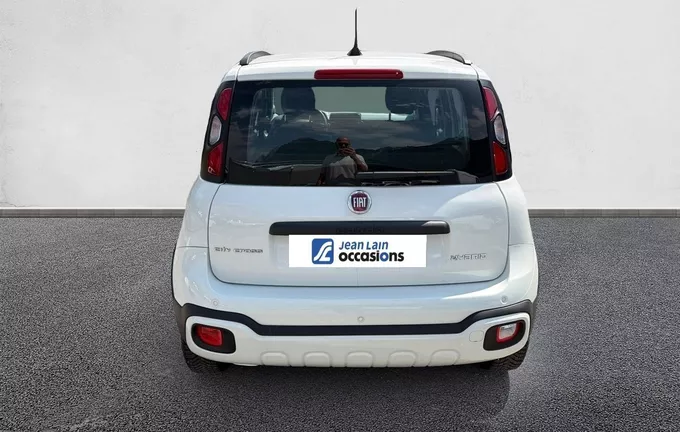 FIAT CITY CROSS MY21 City Cross 1.0 70 ch Hybride BSG S/S extérieur arrière 2130590