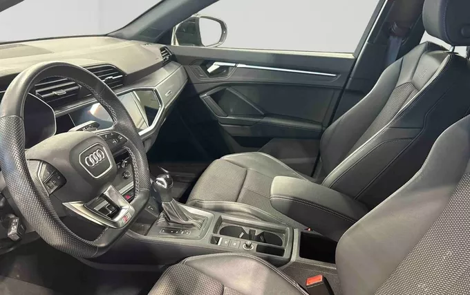 AUDI Q3 35 TFSI 150 ch S tronic 7 S line photo 18 2133251