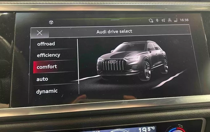 AUDI Q3 35 TFSI 150 ch S tronic 7 S line photo 20 2133251