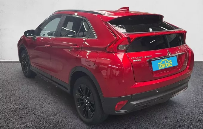 MITSUBISHI ECLIPSE CROSS 1.5 MIVEC 163 BVM6 2WD Invite extérieur trois quart arrière gauche 213212