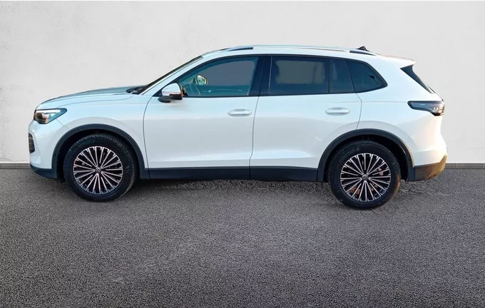 VOLKSWAGEN TIGUAN 2.0 TDI 150ch DSG7 Life Plus extérieur trois quart arrière gauche 460320