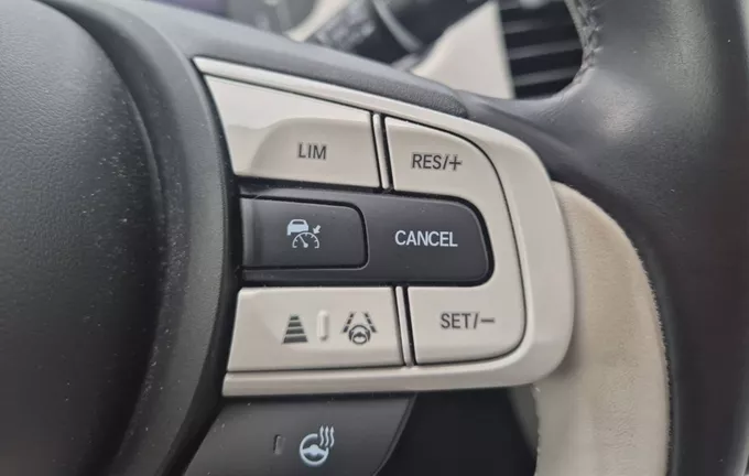 HONDA JAZZ e:HEV 1.5 i-MMD Exclusive photo 12 13618