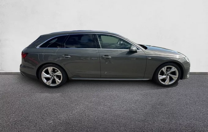 AUDI A4 Avant 35 TFSI 150 S tronic 7 S line extérieur côté droit 2131222