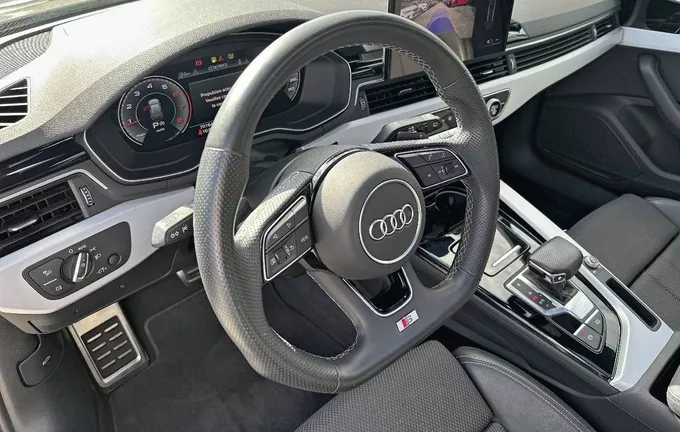 AUDI A4 Avant 35 TFSI 150 S tronic 7 S line photo 11 2131222