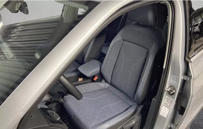 VOLKSWAGEN T-CROSS 1.0 TSI 115 Start/Stop DSG7 Style extérieur trois quart arrière droit 2125273