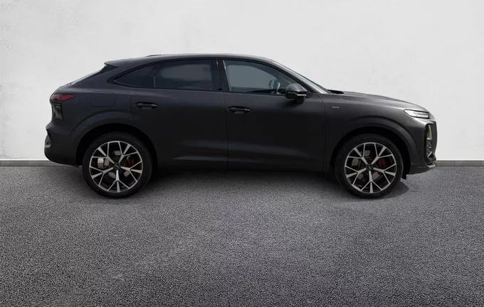 AUDI Q3 Sportback e-hybrid 272 ch S tronic 6 S line extérieur côté droit 9383