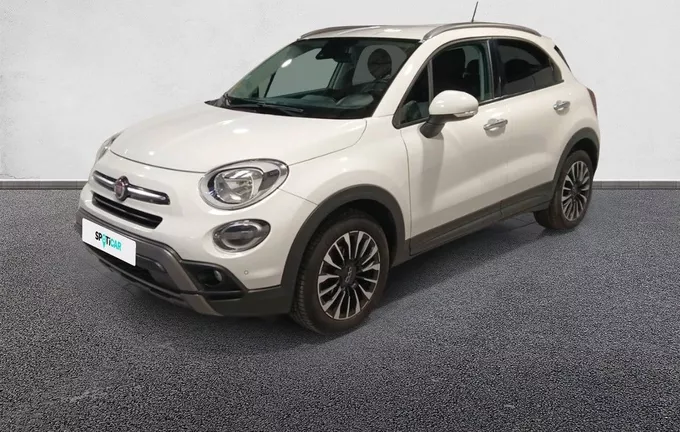 FIAT 500 X 1.6 Multijet 130 ch Cross extérieur trois quart avant gauche 946175