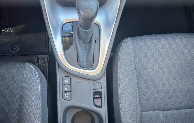 TOYOTA YARIS Hybride 116h Dynamic photo 13 1102558