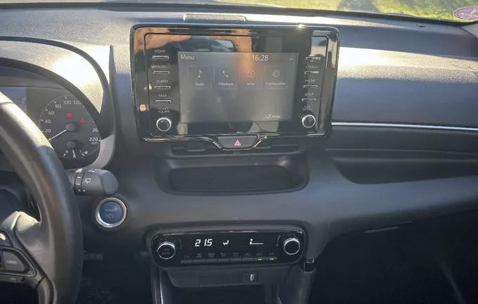 TOYOTA YARIS Hybride 116h Dynamic photo 15 1102558