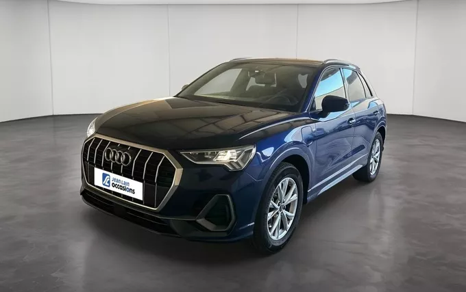 AUDI Q3 45 TFSIe 245 ch S tronic 6 S line extérieur trois quart avant gauche 2132980