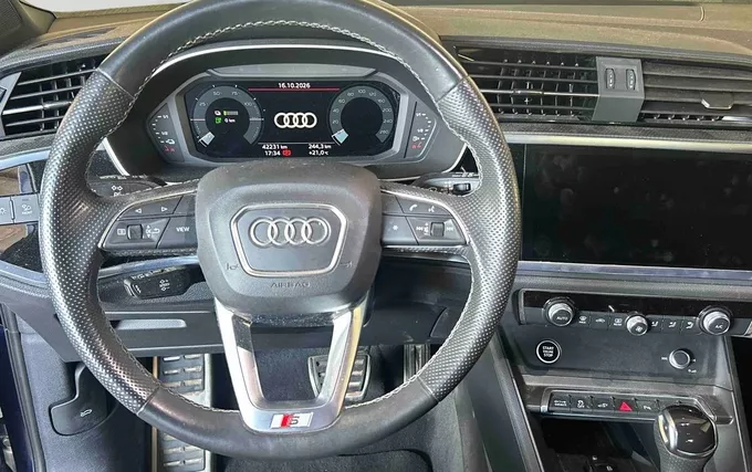 AUDI Q3 45 TFSIe 245 ch S tronic 6 S line photo 12 2132980