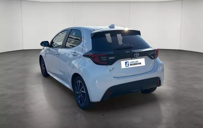 TOYOTA YARIS Hybride 116h Design extérieur trois quart arrière gauche 1103913