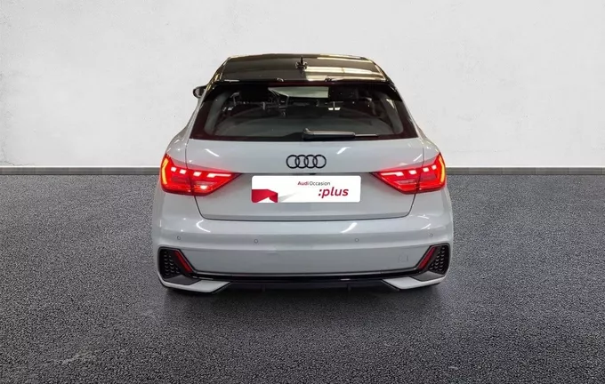 AUDI A1 Sportback 30 TFSI 110 ch S tronic 7 S Line extérieur arrière 2128993