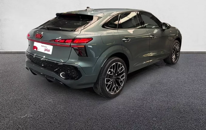 AUDI Q3 Sportback TFSI 150 ch Hybride S tronic 7 S line extérieur trois quart arrière droit 5895