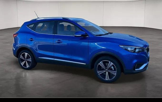 MG ZS EV 44.5 kWh Luxury extérieur côté droit 601383