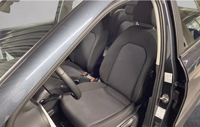 SEAT ARONA 1.0 TSI 95 ch Start/Stop BVM5 Urban extérieur trois quart arrière droit 2128368