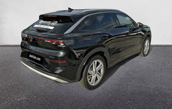 VOLKSWAGEN T-ROC 1.5 eTSI EVO2 Hybrid 116 ch DSG7 Style extérieur trois quart arrière droit 3261