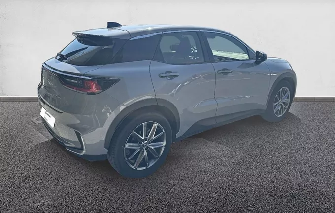 LEXUS LBX 2WD Elegant extérieur trois quart arrière droit 1103213