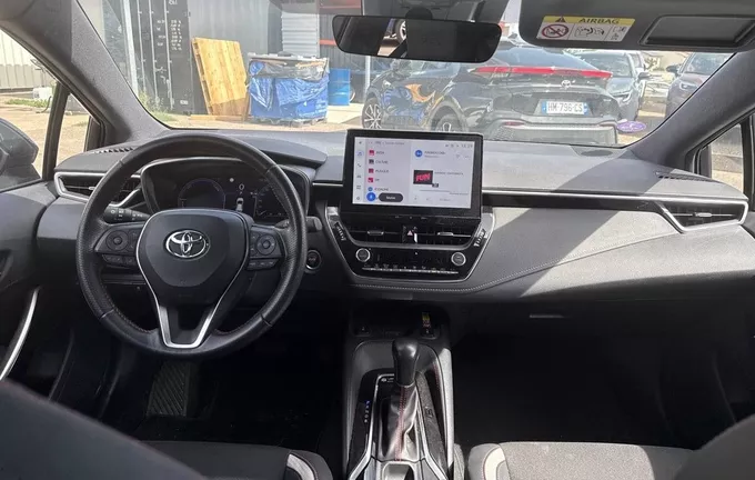 TOYOTA COROLLA HYBRIDE 140ch GR Sport photo 18 1103756