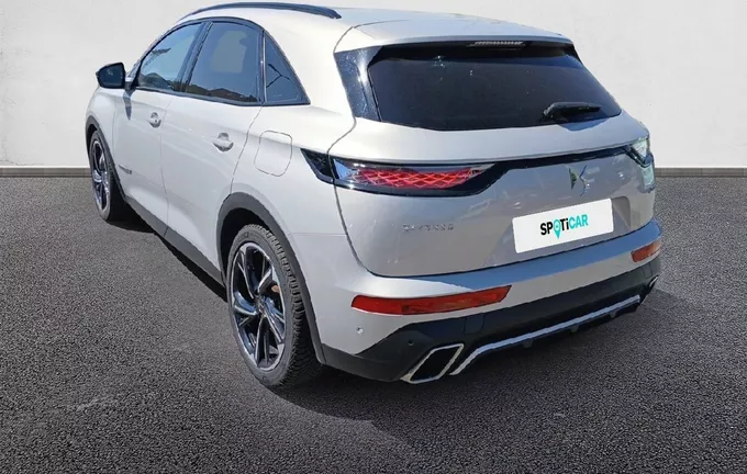 DS DS7 CROSSBACK Hybride E-Tense 225 EAT8 Louvre extérieur trois quart arrière gauche 946008