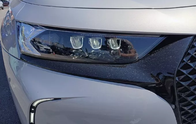 DS DS7 CROSSBACK Hybride E-Tense 225 EAT8 Louvre photo 16 946008