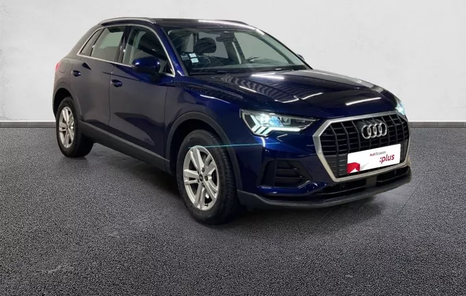 AUDI Q3 45 TFSIe 245 ch S tronic 6 Business line extérieur trois quart avant droit 2126262
