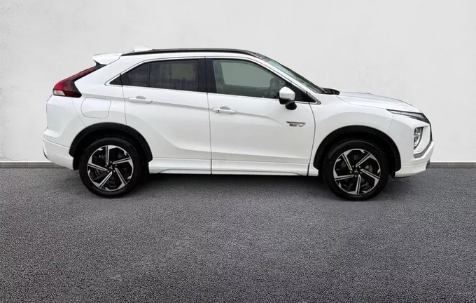 MITSUBISHI ECLIPSE CROSS MY21 Eclipse Cross 2.4 MIVEC PHEV Twin Motor 4WD Intense extérieur côté droit 560435