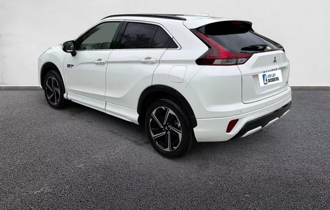 MITSUBISHI ECLIPSE CROSS MY21 Eclipse Cross 2.4 MIVEC PHEV Twin Motor 4WD Intense extérieur trois quart arrière gauche 560435
