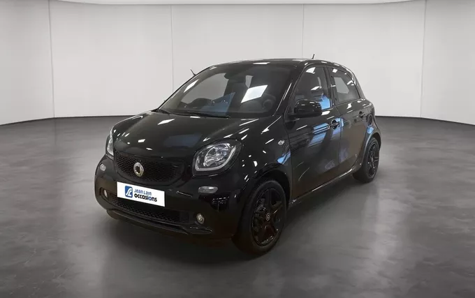 SMART FORFOUR 0.9 90 ch S&S BA6 Prime extérieur trois quart avant gauche 213656