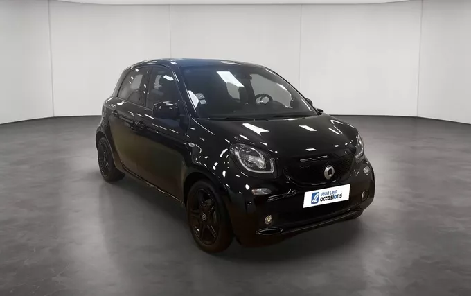 SMART FORFOUR 0.9 90 ch S&S BA6 Prime extérieur trois quart avant droit 213656