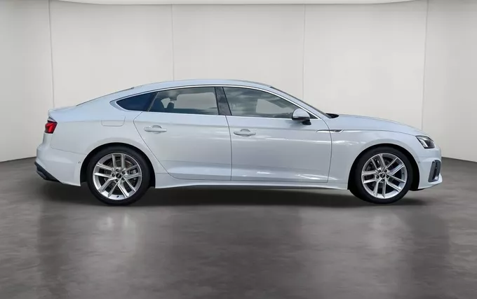 AUDI A5 Sportback 35 TFSI 150 S tronic 7 S Line extérieur côté droit 2133084