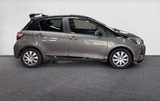 TOYOTA YARIS Hybride 100h Collection extérieur côté droit 1103374