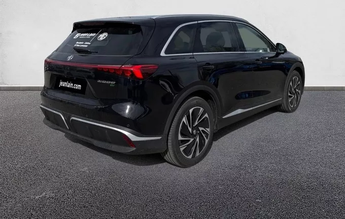 MG MGS6 EV MGS6 EV Luxury extérieur trois quart arrière droit 7840