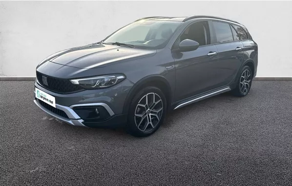 FIAT TIPO Cross 5 Portes 1.5 Firefly Turbo 130 ch S&S DCT7 Hybrid (RED) ZFACF9CA4P6Z83123