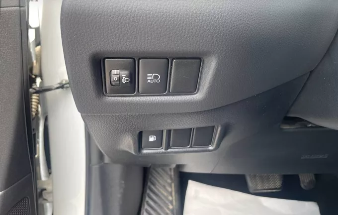 TOYOTA C-HR Hybride 1.8L Design photo 19 1103415