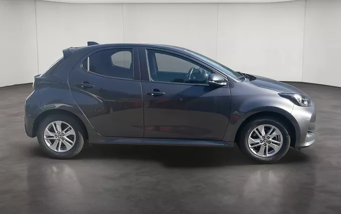 TOYOTA YARIS Hybride 116h Dynamic Business + Programme Toyota Experience extérieur côté droit 1103842